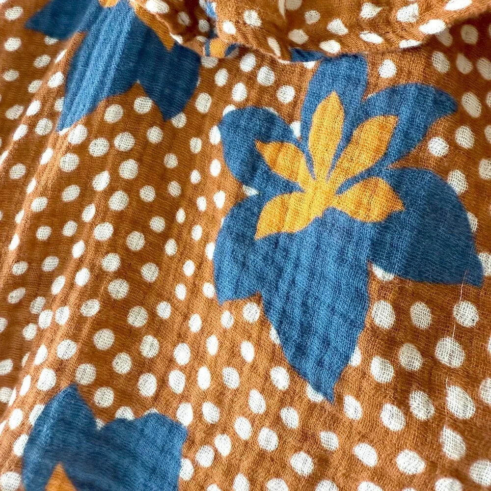 Porridge by Anthropologie Floral Blue & Gold Ruffled Crop Top - Size M - Picture 4 of 8